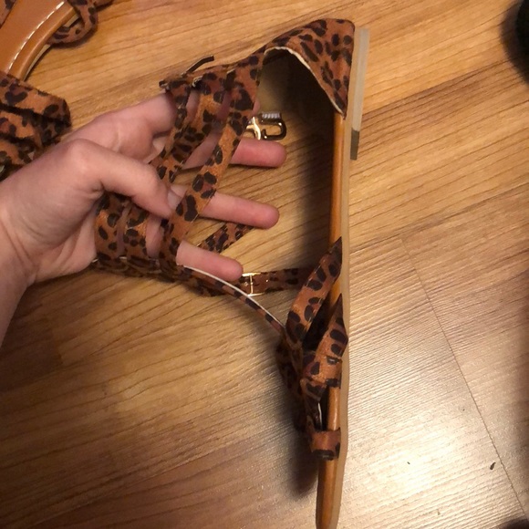 Super Cute Sandals - Leopard - Picture 7 of 8